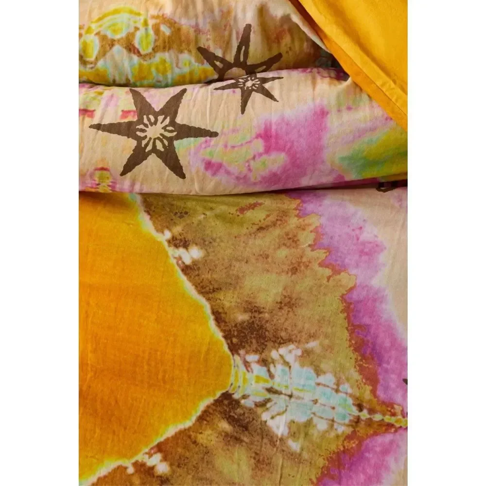 New Urban Outfitters Sierra Duvet Cover sz Full /Queen